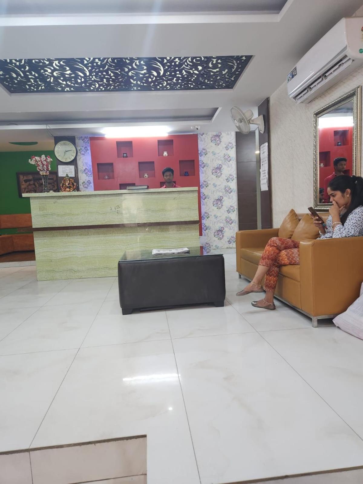 Hotel Aerotech *