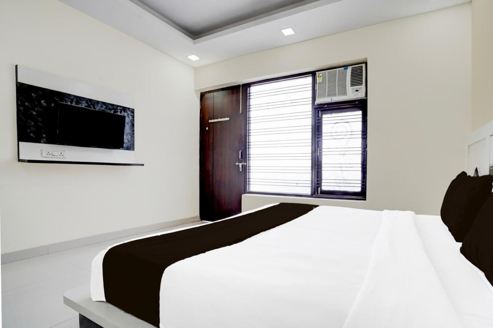 Aerotech * New Delhi